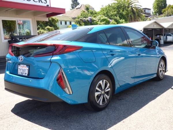 2017 Toyota Prius Prime Advanced sedan Blue Magnetism for sale in Oakland, CA – photo 5