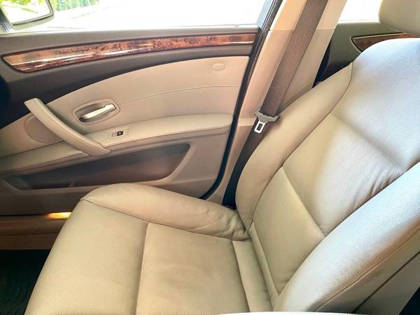 2008 BMW-SHOWROOM CONDITION! LOADED WITH LEATHER! 528i-LOW for sale in Knoxville, TN – photo 22