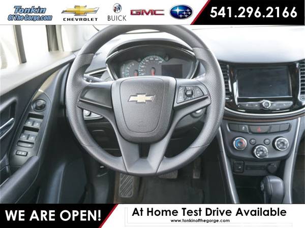 2018 Chevrolet Trax AWD All Wheel Drive Chevy LS SUV for sale in The Dalles, OR – photo 12