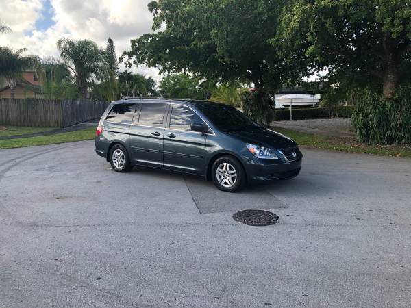 Honda Odyssey 76k miles Like New - - by dealer for sale in Miami, FL – photo 16