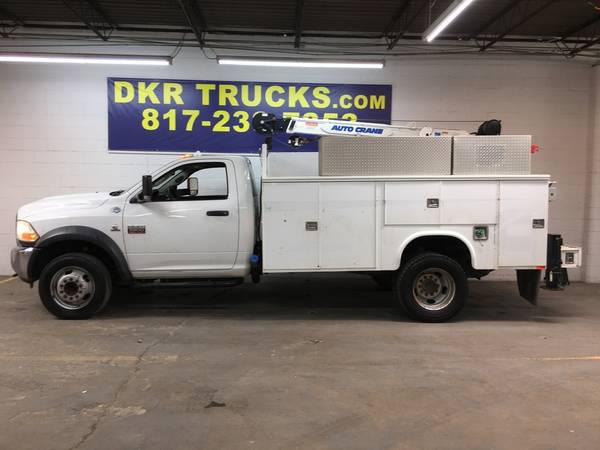 2012 RAM 5500 Reg Cab 6.7L Diesel Knapheide Body w/6000 lb CRANE -... for sale in Arlington, KS – photo 2