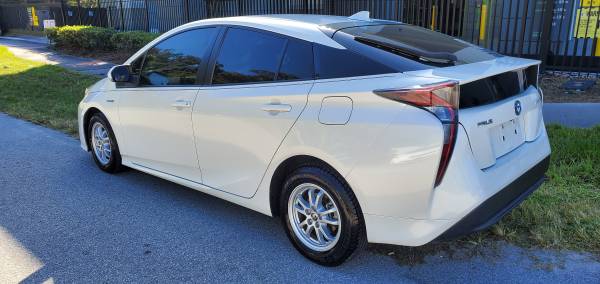 2016 TOYOTA PRIUS TWO HYBRID - cars & trucks - by owner - vehicle... for sale in Orlando, FL – photo 3