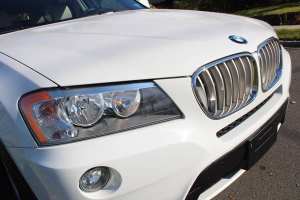 2011 BMW X3 AWD 28i - cars & trucks - by dealer - vehicle automotive... for sale in Great Neck, CT – photo 10