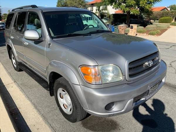 2003 Toyota Sequoia SR5 - Financing Options Available! - cars &... for sale in Thousand Oaks, CA – photo 2