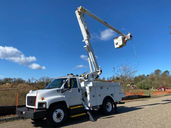09 CHEVY C8500 UTILITY BODY 47FT BUCKET TRUCK WITH CABLE... for sale in New Egypt, NJ – photo 16