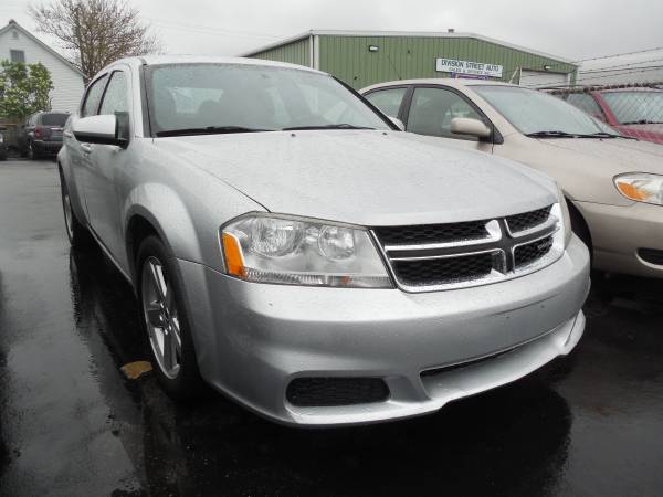 2011 Dodge Avenger 4cyl Auto Great 1st car! - - by for sale in Pawtucket, RI – photo 2