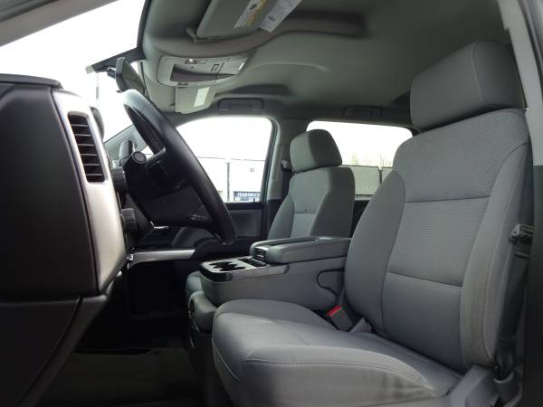 2018 Chevrolet Silverado 1500 LT - - by dealer for sale in Minneapolis, MN – photo 11