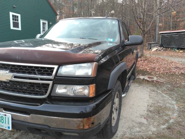 2006 Chevrolet Silverado Z71 4x4 - cars & trucks - by owner -... for sale in Chichester, NH – photo 17