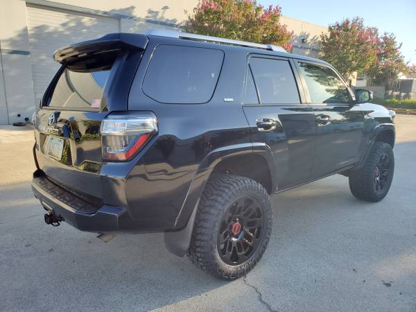 2017 TOYOTA 4RUNNER LIFTED 20S W/33, 27000 MILES for sale in Rancho Cordova, CA – photo 11