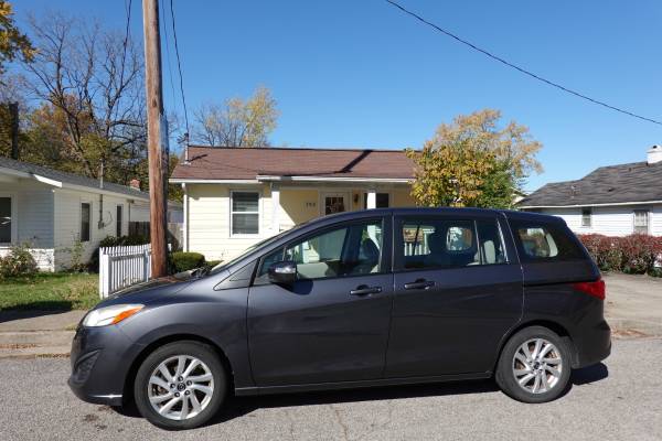 Mazda 5 (2013) Mini Passenger Van 4-Door Low Mileage - cars & trucks... for sale in Lexington, KY – photo 6