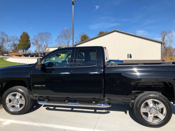 2019 Chevy Silverado 2500HD 4WD - cars & trucks - by owner - vehicle... for sale in Greenbrier, TN – photo 9