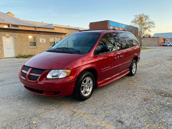 EXTRA CLEAN DODGE CARAVAN HANDICAP WHEELCHAIR ACCESSIBLE MOBILITY... for sale in SKOKIE, WI – photo 3