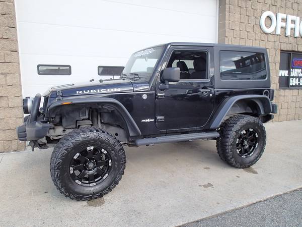 2012 Jeep Wrangler, Black, 6 cyl, 6-speed, Lifted, 21, 000 miles! for sale in Chicopee, CT – photo 2