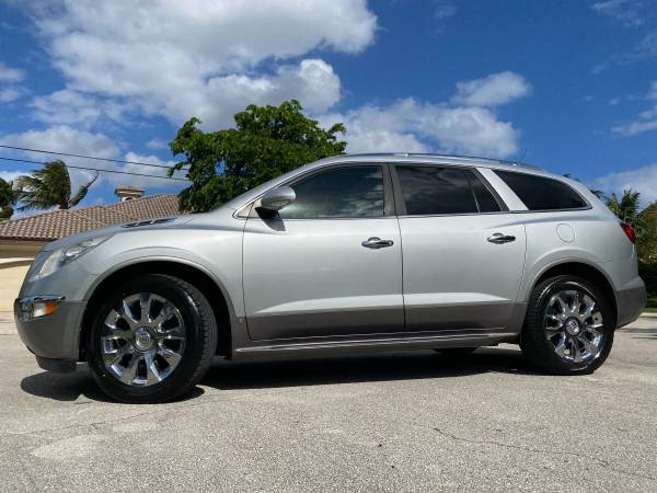 ++ 2010 BUICK ENCLAVE CXL - ONE OWNER SINCE NEW - cars & trucks - by... for sale in Port Saint Lucie, FL – photo 6