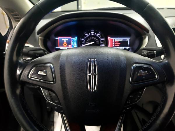 2015 Lincoln MKZ 4dr Sdn Hybrid FWD - - by for sale in WAUKEGAN, IL – photo 17