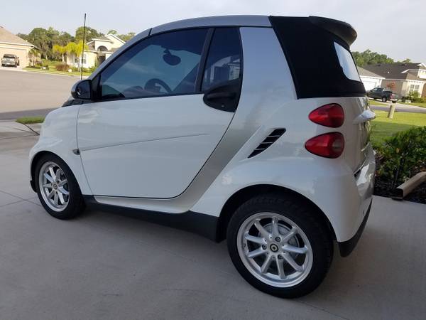Its a SMART car... 4/2. for sale in Palmetto, FL