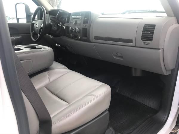 2008 CHEVY SILVERADO 2500 HD - cars & trucks - by dealer - vehicle... for sale in Port Isabel, TX – photo 11