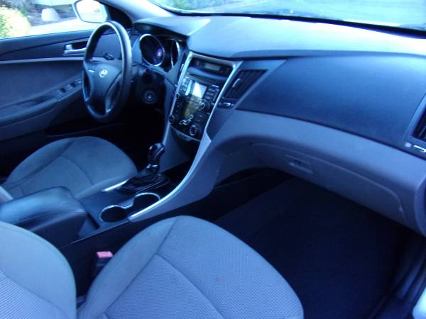 2011 Hyundai Sonata GLS 4D Sedan! Clean Title! 30 Days Warranty! for sale in Marysville, CA – photo 11