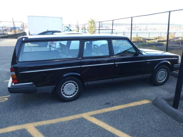 1993 Volvo 240 Station Wagon - cars & trucks - by owner - vehicle... for sale in East Boston, MA – photo 5