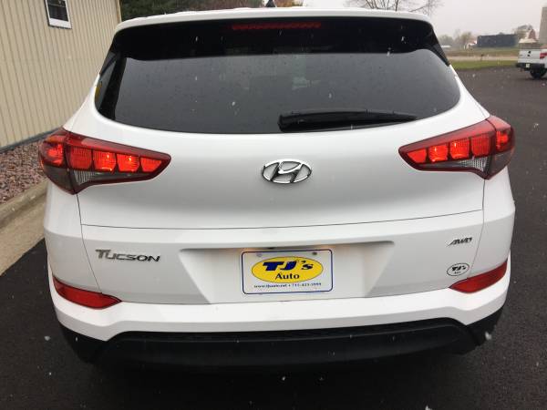 2018 Hyundai Tucson AWD Low Miles - - by dealer for sale in Wisconsin Rapids, WI – photo 6