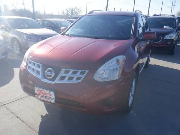 2012 Nissan Rogue SV - cars & trucks - by dealer - vehicle... for sale in Des Moines, IA – photo 8