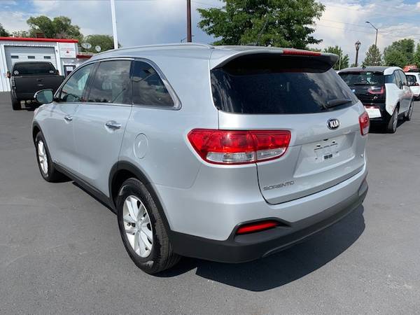 2018 Kia SORENTO AWD 3rd Row LX V6-Financing OAC-Trades REDUCED for sale in Fort Collins, CO – photo 13