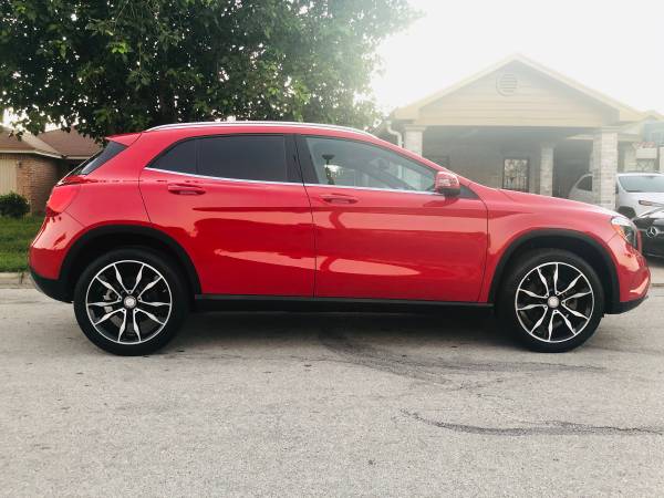 2017 MERCEDES GLA 250 for sale in Brownsville, TX – photo 5