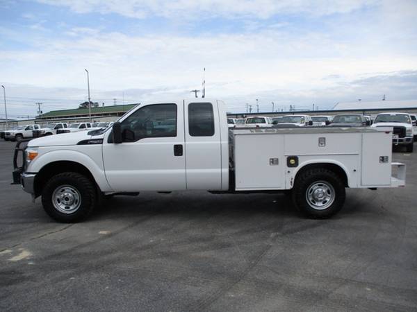2012 Ford F250 XL Extended Cab 4wd Utility Bed - - by for sale in Lawrenceburg, AL – photo 3