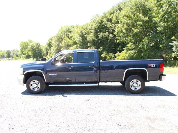 2010 Chevrolet Silverado 2500HD 4WD Crew Cab 153 LT for sale in Cohoes, CT – photo 4