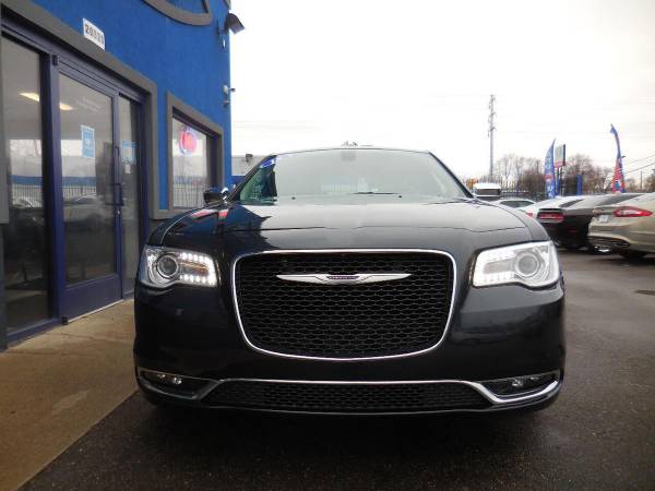 2018 Chrysler 300 Limited AWD 4dr Sedan 495 DOWN YOU DRIVE W A C for sale in Highland Park, MI – photo 7