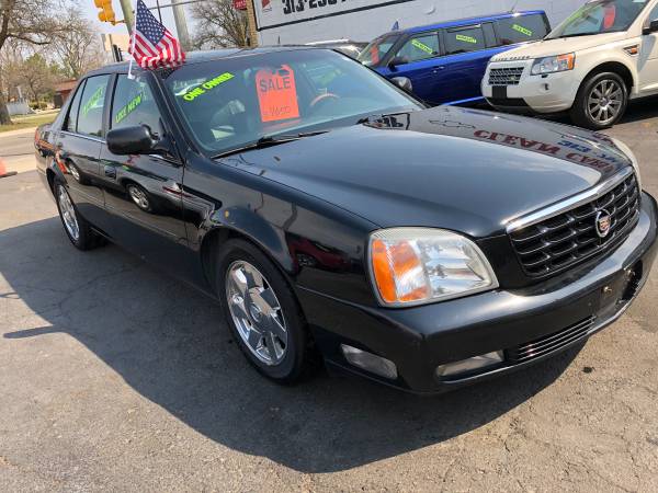 Cadillac DTS Sedan LOW MILES - - by dealer - vehicle for sale in Detroit, MI – photo 14