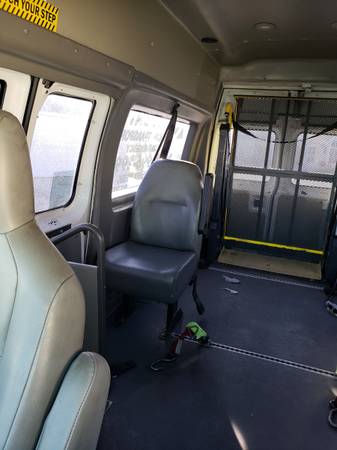 😁2004 , 2013 e250 Ford van EXTENDED 😀 - cars & trucks - by owner -... for sale in Idyllwild, CA – photo 17