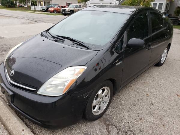 Black 2007 Toyota Prius with Back-up Camera Very Dependable for sale in Sidney, IN – photo 3