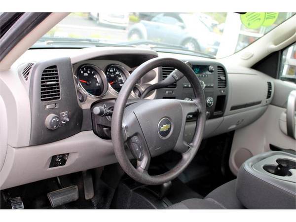2014 Chevrolet Chevy Silverado 2500HD 4WD DURAMAX DIESEL REGULAR CAB... for sale in Salem, NH – photo 13