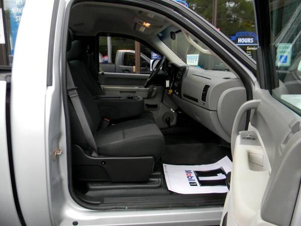 2013 Chevrolet Silverado 1500 4WD REGULAR CAB 4WD 4 8L V8 PLOW TRUCK for sale in Plaistow, MA – photo 12
