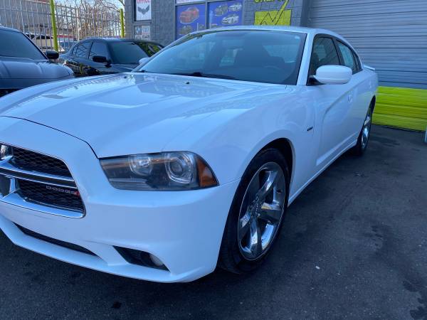 2013 Dodge Charger R/T - cars & trucks - by owner - vehicle... for sale in Detroit, MI – photo 3