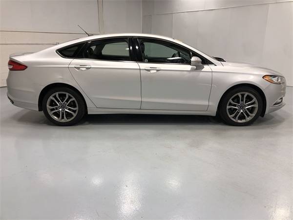 2017 Ford Fusion SE with - cars & trucks - by dealer - vehicle... for sale in Wapakoneta, IN – photo 4