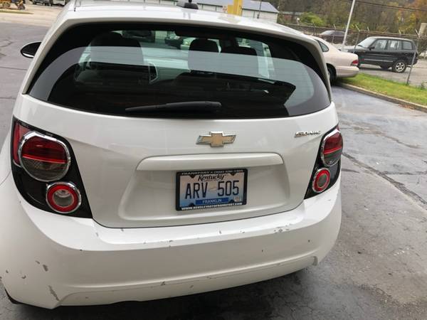 2016 Chevrolet Sonic LS Auto 5-Door - - by dealer for sale in Frankfort, KY – photo 3