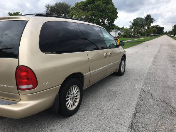 Chrysler (Van) for sale in Fort Lauderdale, FL – photo 2