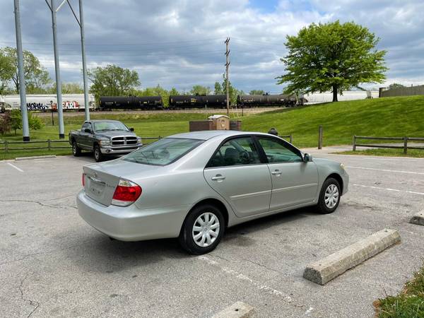 2005 TOYOTA CAMRY LE - - by dealer - vehicle for sale in Merriam, MO – photo 5