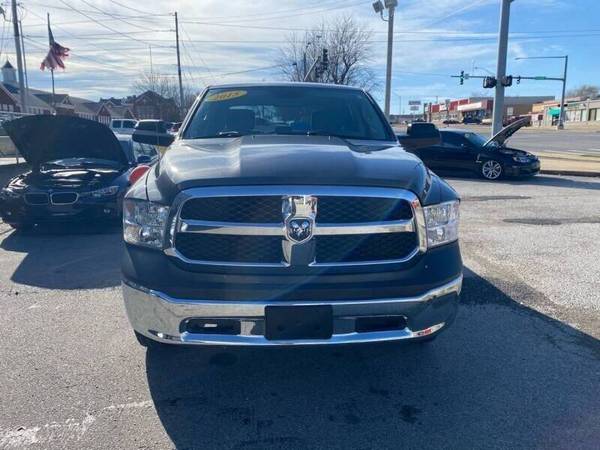 2015 RAM 1500 ++ LOADED UP ++ EASY FINANCING +++ - cars & trucks -... for sale in Lowell, AR – photo 2