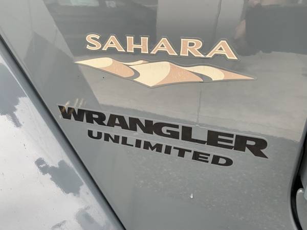 2014 Jeep Wrangler Unlimited Sahara suv Anvil Clear Coat - cars & for sale in LaFollette, TN – photo 10