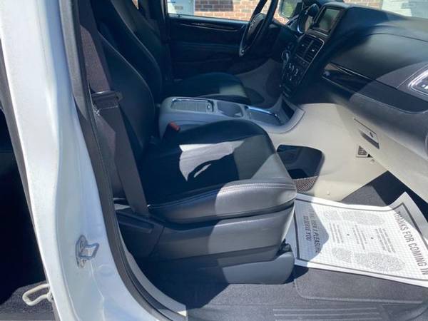 2018 Dodge Grand Caravan SXT Handicap Wheelchair rear entry for sale in dallas, GA – photo 22