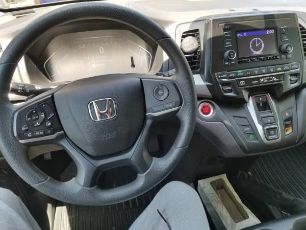 2018 Honda Odyssey LX - cars & trucks - by owner - vehicle... for sale in Belle Mead, NJ – photo 5