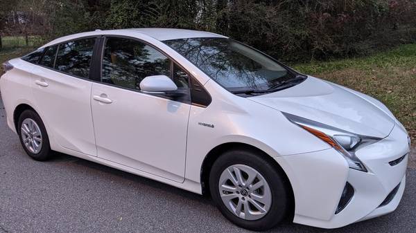 ONLY 13,306 MILES - BLIZZARD PEARL WHITE 2016 TOYOTA PRIUS - WELL... for sale in Hiram, GA – photo 16