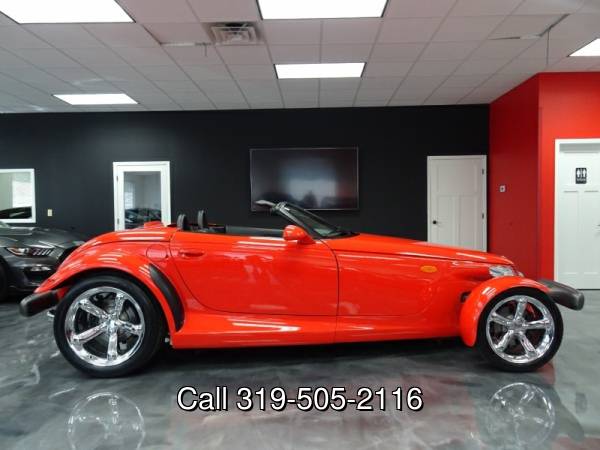 1999 Plymouth Prowler Roadster * Like new * Only 1,461 miles * -... for sale in Waterloo, IA – photo 3