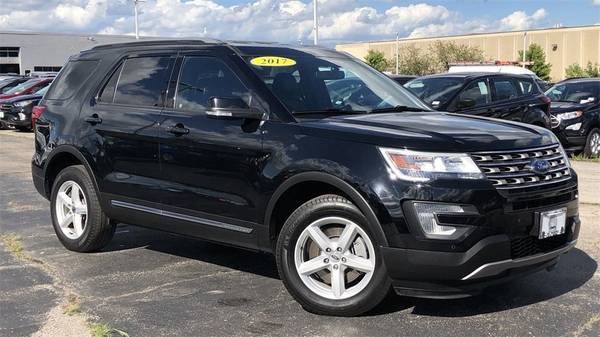 2017 Ford Explorer XLT for sale in Schaumburg, IL – photo 2
