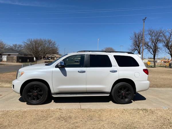 3, 500 DOWN 2010 TOYOTA SEQUOIA SR5 PLATINUM 4WD ! - cars for sale in Lubbock, TX – photo 2