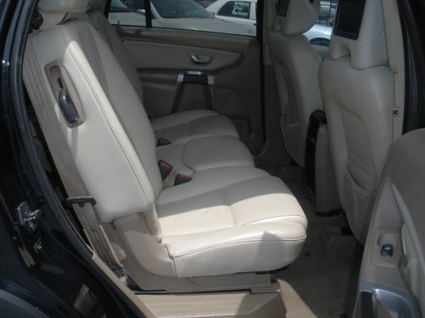 2007 VOLVO XC90 AWD - - by dealer - vehicle automotive for sale in TAMPA, FL – photo 19