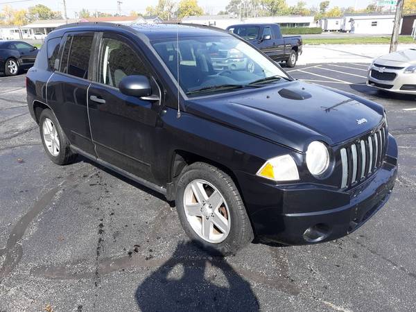 2009 Jeep Compass - cars & trucks - by dealer - vehicle automotive... for sale in PARMA, OH – photo 7